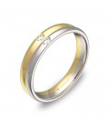 Alianza de boda de oro bicolor con diamantes.