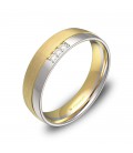 Alianza de boda de oro blanco y dorado de 18k con diamantes.